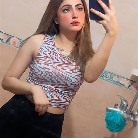 CALL GIRLS IN DELHI Khanpur ꧁❤[☎️+91 70421 VIP 104524 ❤꧂ ...
