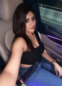 Call Girls In Karawal Nagar【कॉल गर्ल】✬→8⓿1⓿72️⃣65⓿4 (Delhi) ✔️ NCR in Delhi