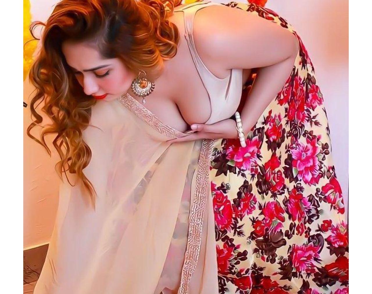 Genuine Call Girls In Noida Sector 76 Metro 9217558422