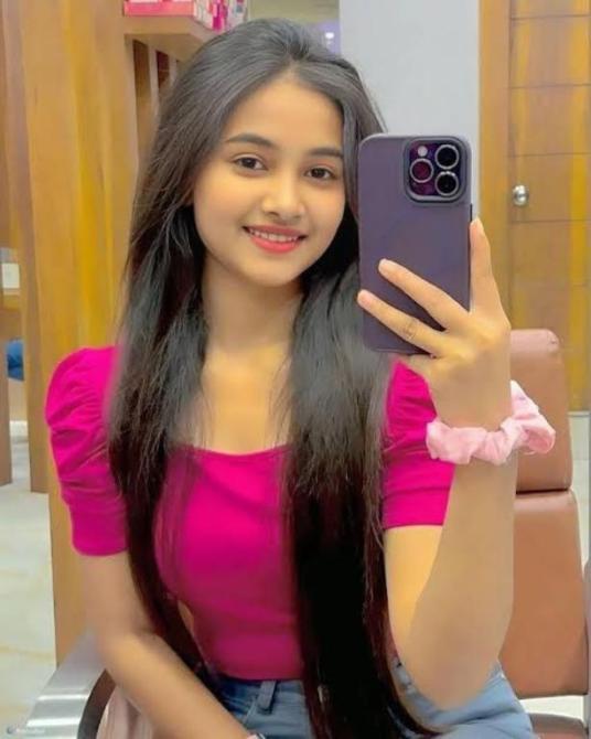Low Rate Call Girls In Hazrat Nizamuddin Railway Station Delhi | 7303283898