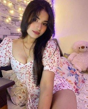 9220910337 Call girls in Mukherjee Nagar Delhi Escorts