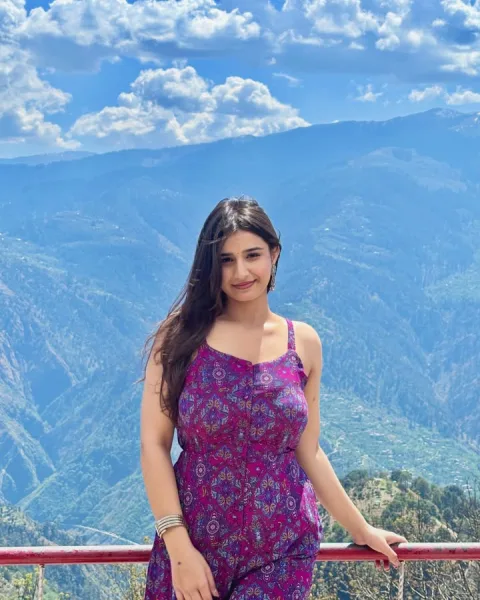 Call 9643097474 Low rate Call girls in Green Park दिल्ली