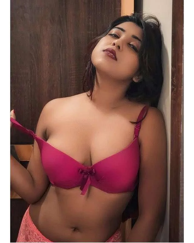 Call Girls In Sector 73 Noida 9217057085 Shot Or Night Book Now