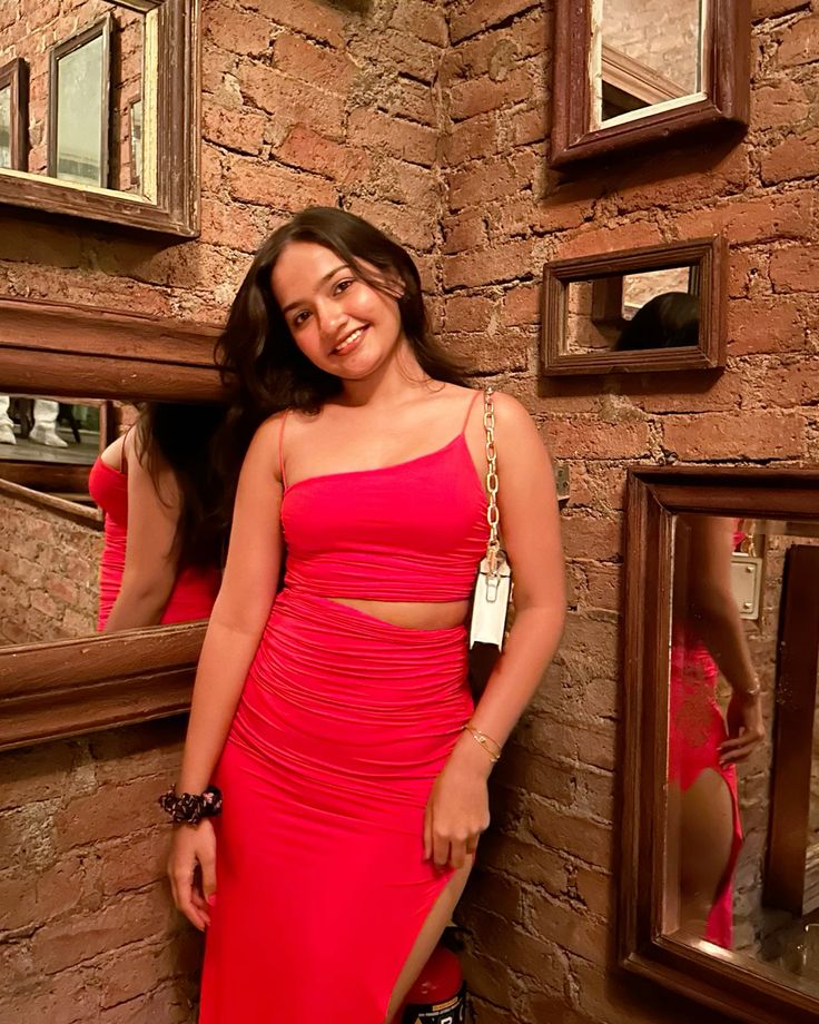 full enjoycall girl in Pari Chowk +919953040155 Delhi Call Girls